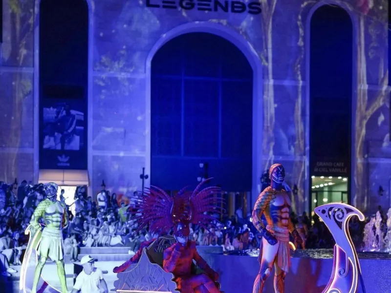 Land of Legends Night Show from Side 1