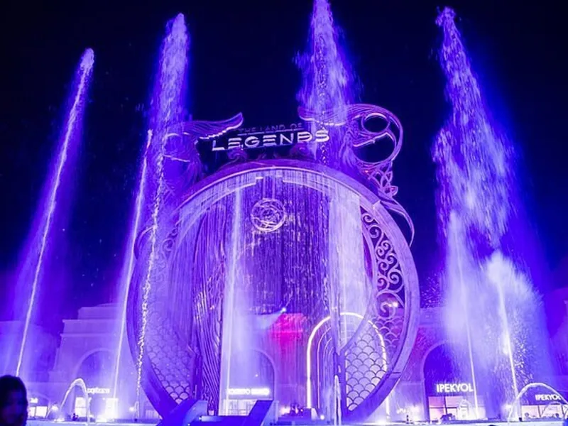 Land of Legends Night Show from Side